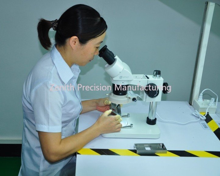 Microscope